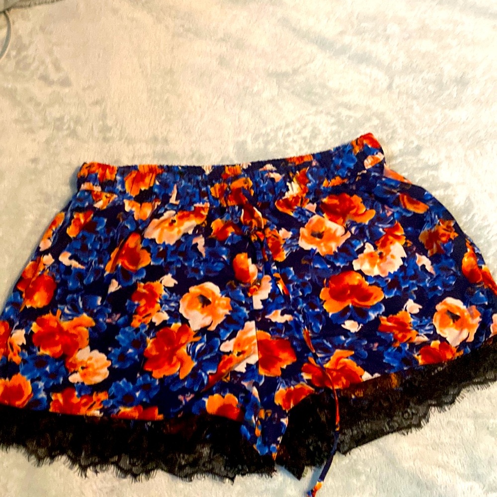 Forever 21 floral shorts